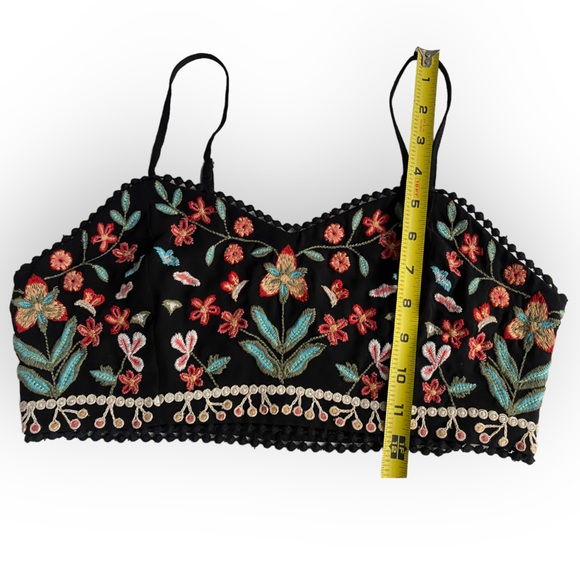 Forever 21 Floral Embroidered Bralette Black Crop Top (L) - Picture 6 of 15